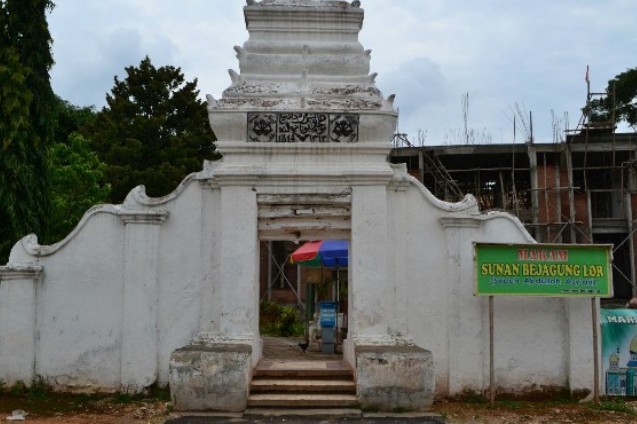 makam sunan bejagung lor